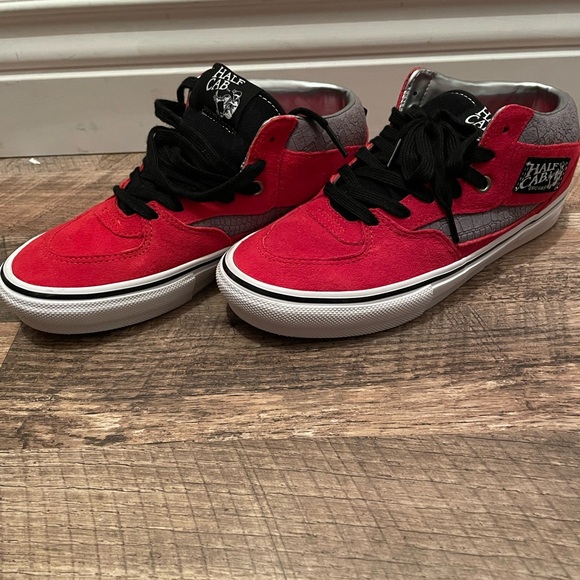 Vans Half Cab - Picture 1 of 4